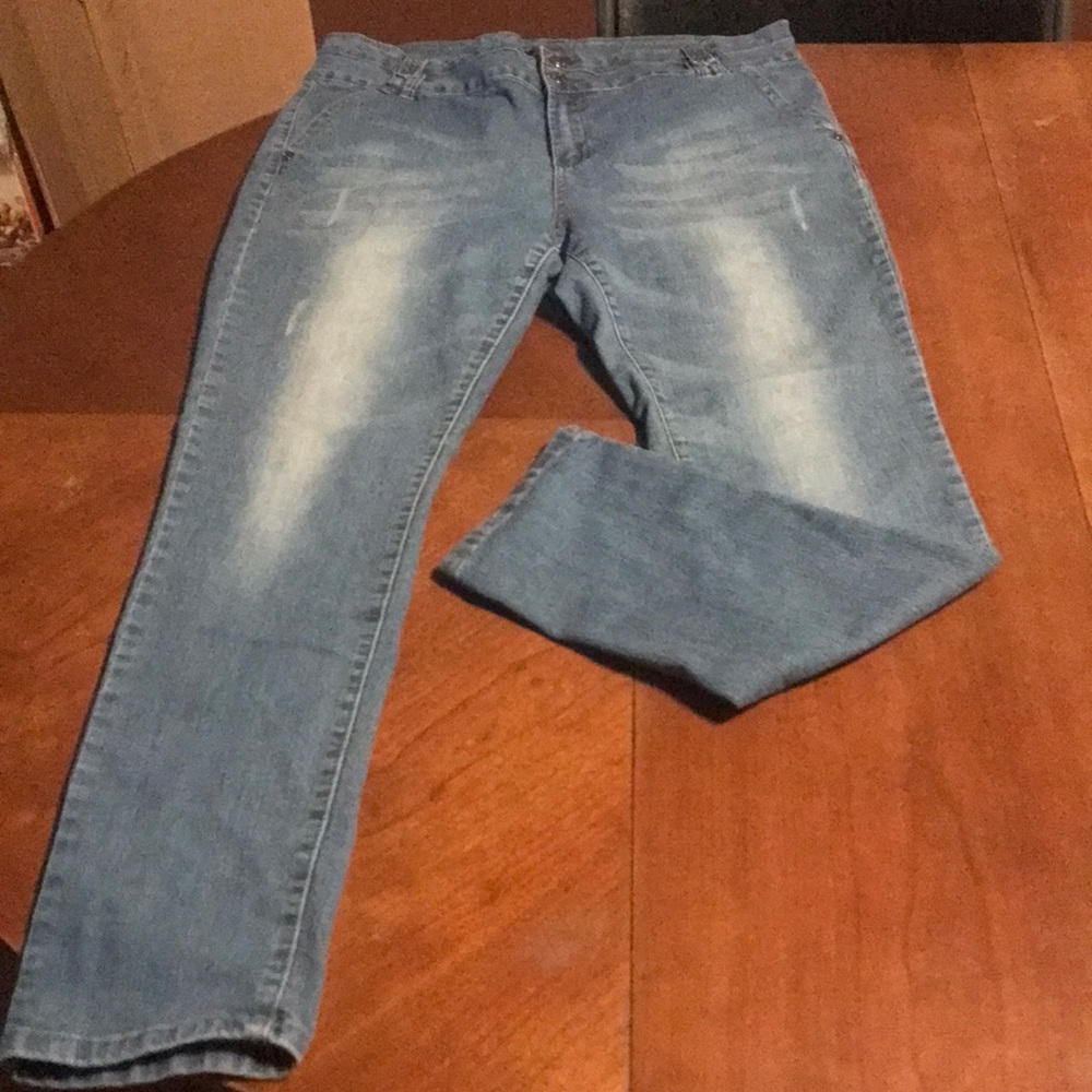 Woman’s C’esttoi High Rise Jeans